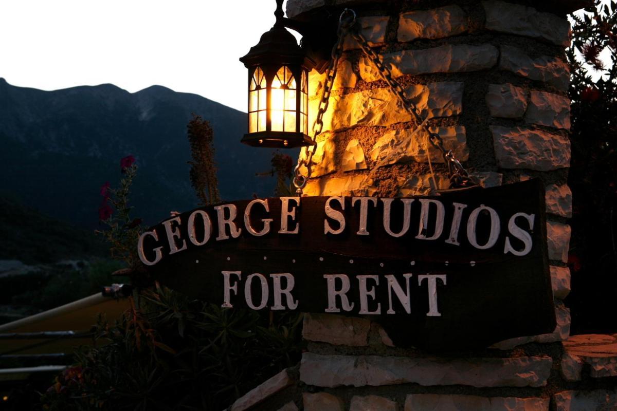 George Studios Yénion Extérieur photo